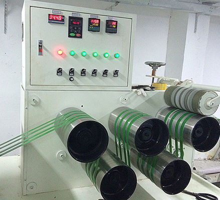 Cadena de producción plástica de la correa del motor de GUGAO anchura máquina de extrudado de la correa del ANIMAL DOMÉSTICO de 9 - de 32m m