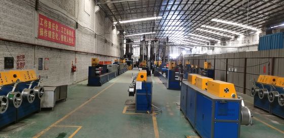 Máquina manual para fabricar correas de PET con Schneider GUGAO Electric Components