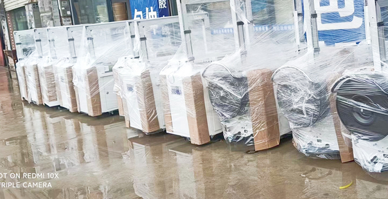 Tipo manual pequeña plataforma que ata con correa la caja del cartón de la máquina que ata con correa la máquina