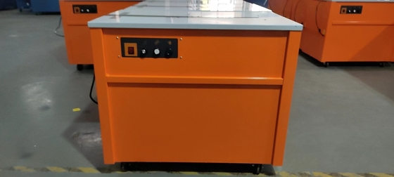 El cartón PP de la caja congriega atar con correa la empaquetadora semi automática de la máquina