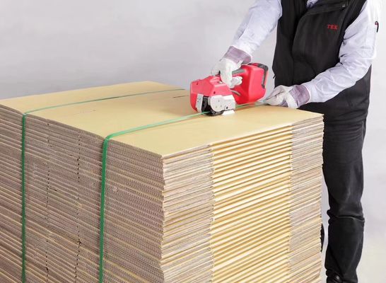 Máquina de embalaje automática de correa eléctrica de mano con batería de litio