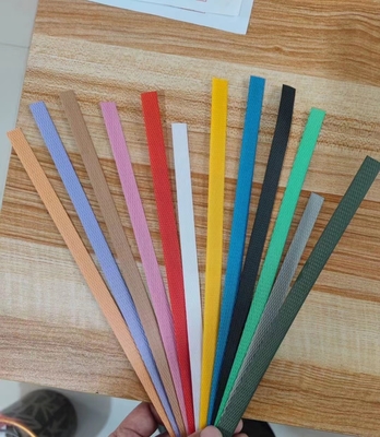 Línea de extrusión de banda de sujeción de PP de alta eficiencia de tres fases 380v / 50Hz personalizada
