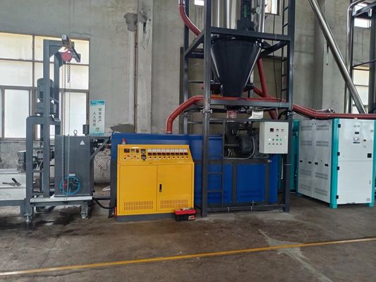Línea de extrusión de tiras de PET con motor principal GUGAO de 37 kW y torre de pre-secado de 5000L