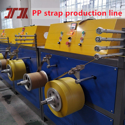 Máquina de extrusión automática de cinta de bobina de PP con sistema de control PLC para toda la línea