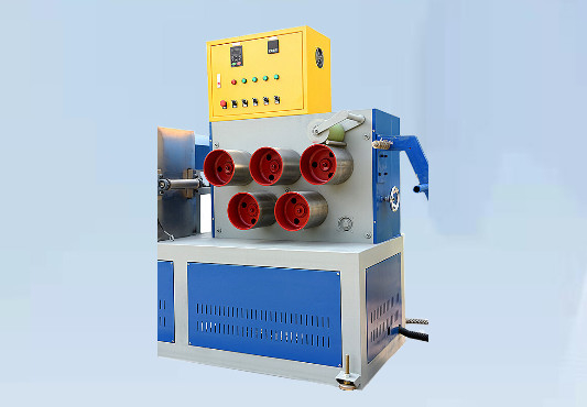 Control de vendaje automático del PLC de la devanadera 1.5kw de la correa del ANIMAL DOMÉSTICO que ata con correa