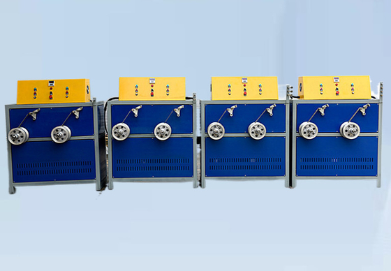 Control de vendaje automático del PLC de la devanadera 1.5kw de la correa del ANIMAL DOMÉSTICO que ata con correa