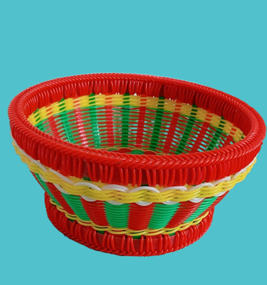 Cadena de producción de mimbre de máquina de la protuberancia de la rota colores plásticos de los PP dos