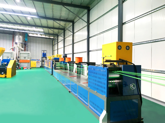 Máquina de extrusión de correa de PET con pantalla táctil PLC de 180-220 kg/h con correa de PET de tornillo único (80 kg)
