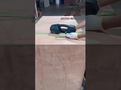 correa del embalaje que hace la máquina